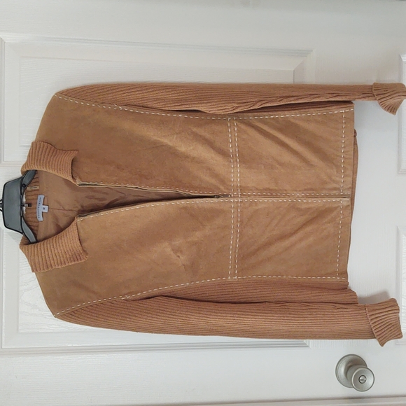 Territories Jacket - Picture 1 of 4